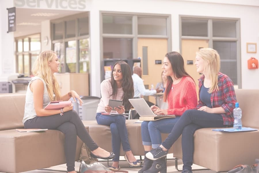 30 Things To Do In Between Classes In College College Girl Smarts