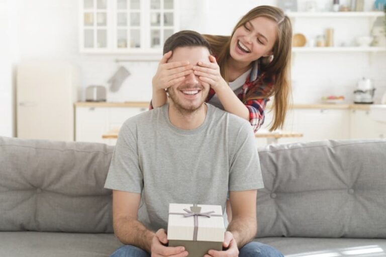 20 Valentine’s Day Gift Ideas For College Boyfriend (2023)